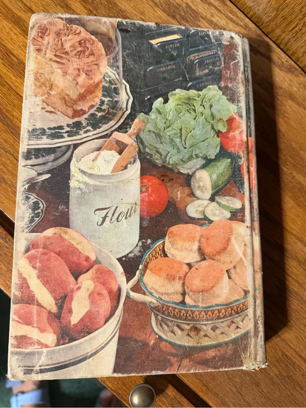 Betty Crocker Picture Cook Book -Well Loved